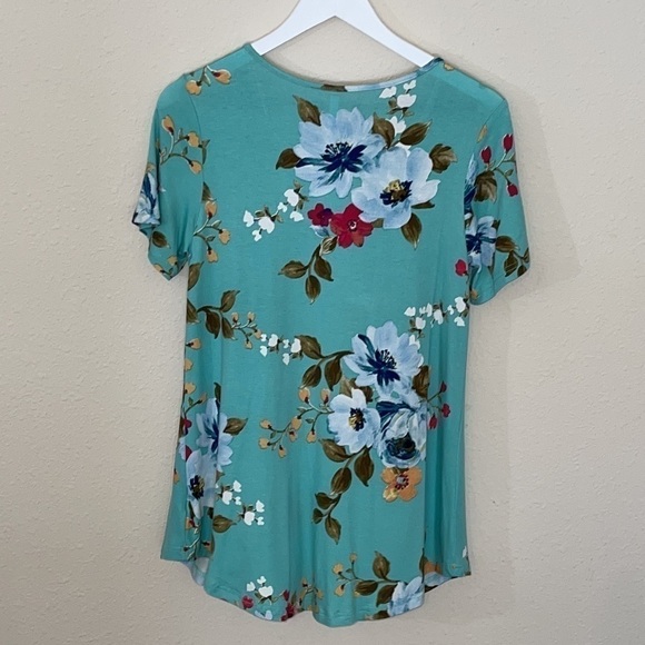 NWT CATHY’S 2024 Summer FLORAL BLOUSE SIGNATURE SOFT VISCOSE Sz. MD - Picture 10 of 17
